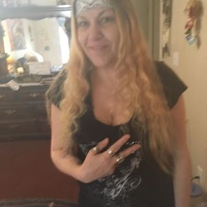 Meet your Posher, Diana